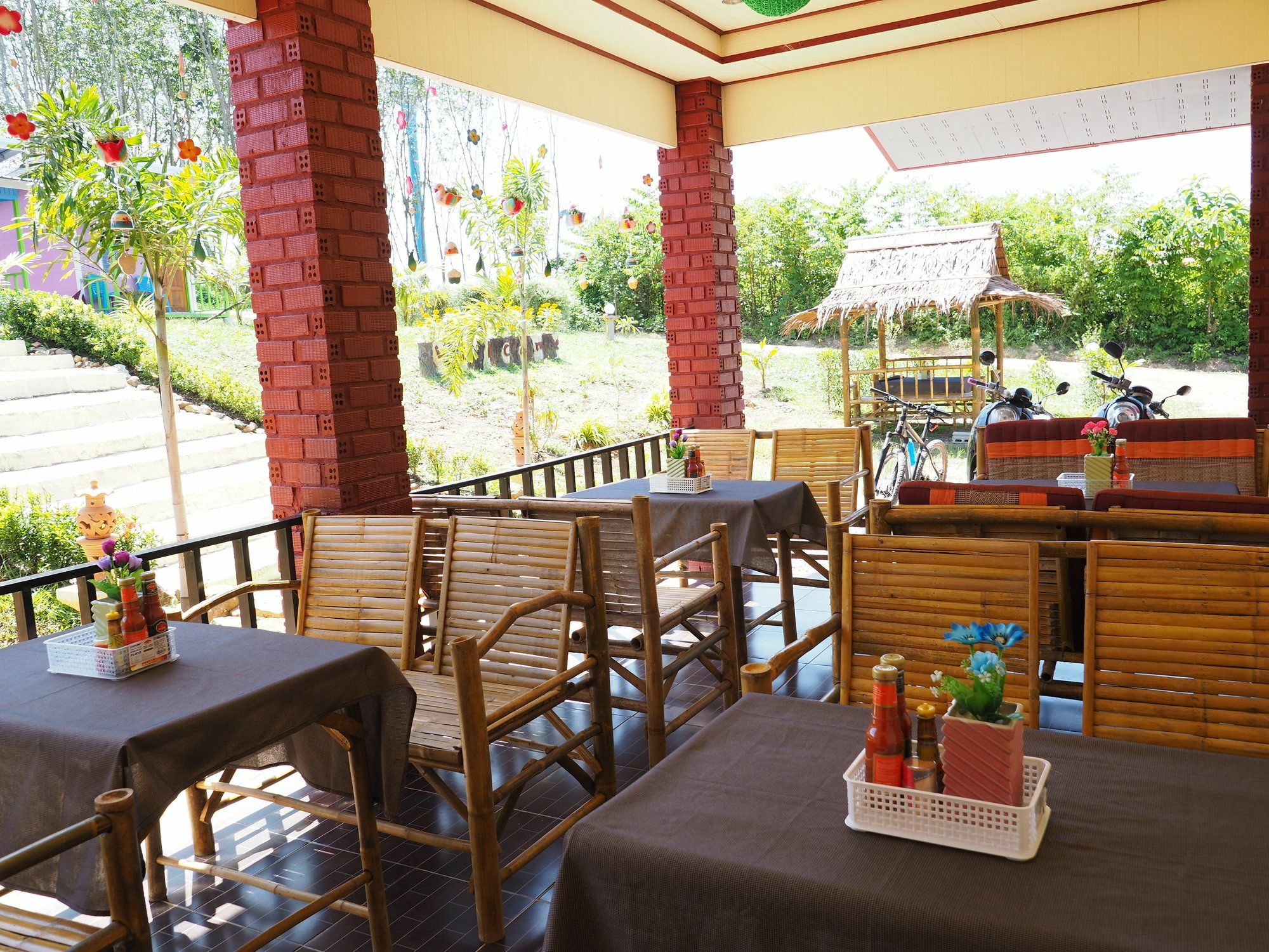 Отель Anyaman Lanta House Ко-Ланта Экстерьер фото